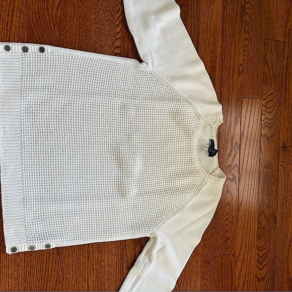 Karen Scott Sweaters - Sweater-White cotton acrylic very soft sweater. Karen Scott Macy’s